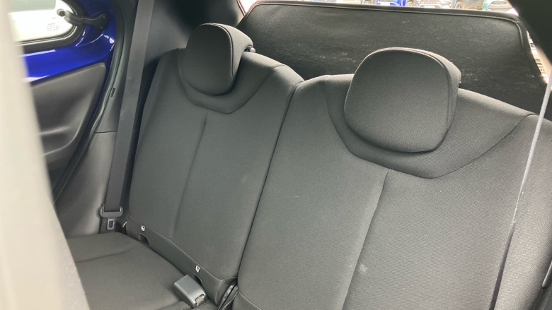 Toyota Aygo X 1.0 VVT-i Edge 5dr Petrol Hatchback